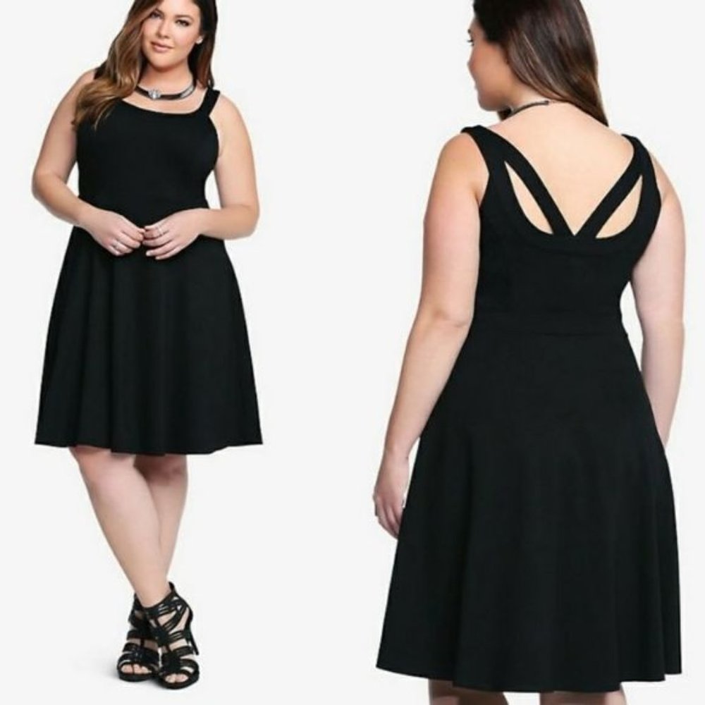 EUC Torrid Black Strappy Ponte Flare Tank Dress 2X 18/20
